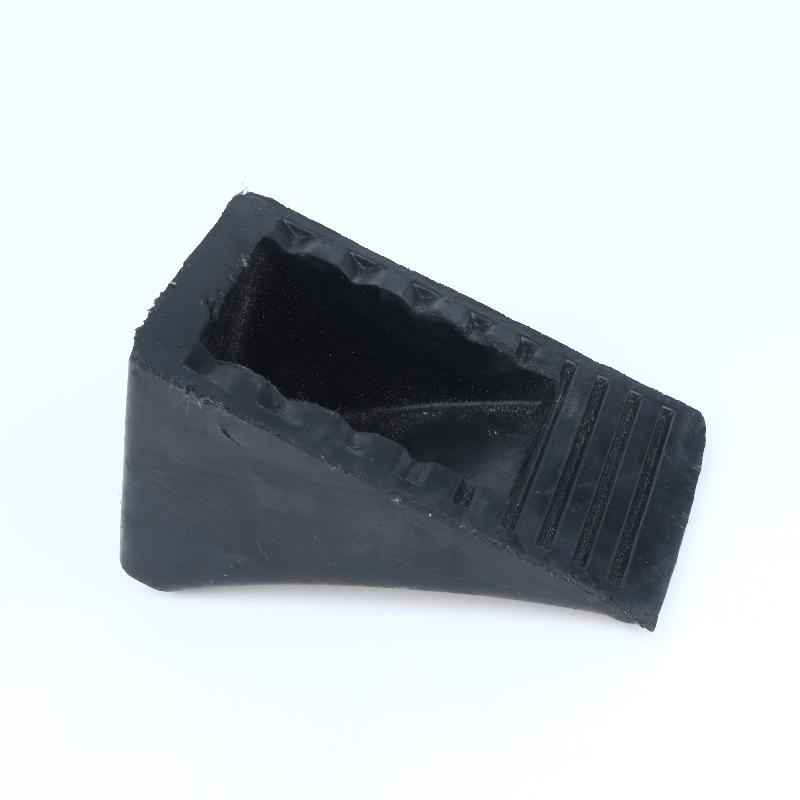 Triangular Stable Portable Rubber Wheel Chock Non-Slip Heavy Duty Small Car Tire Stopper for Daily Parking