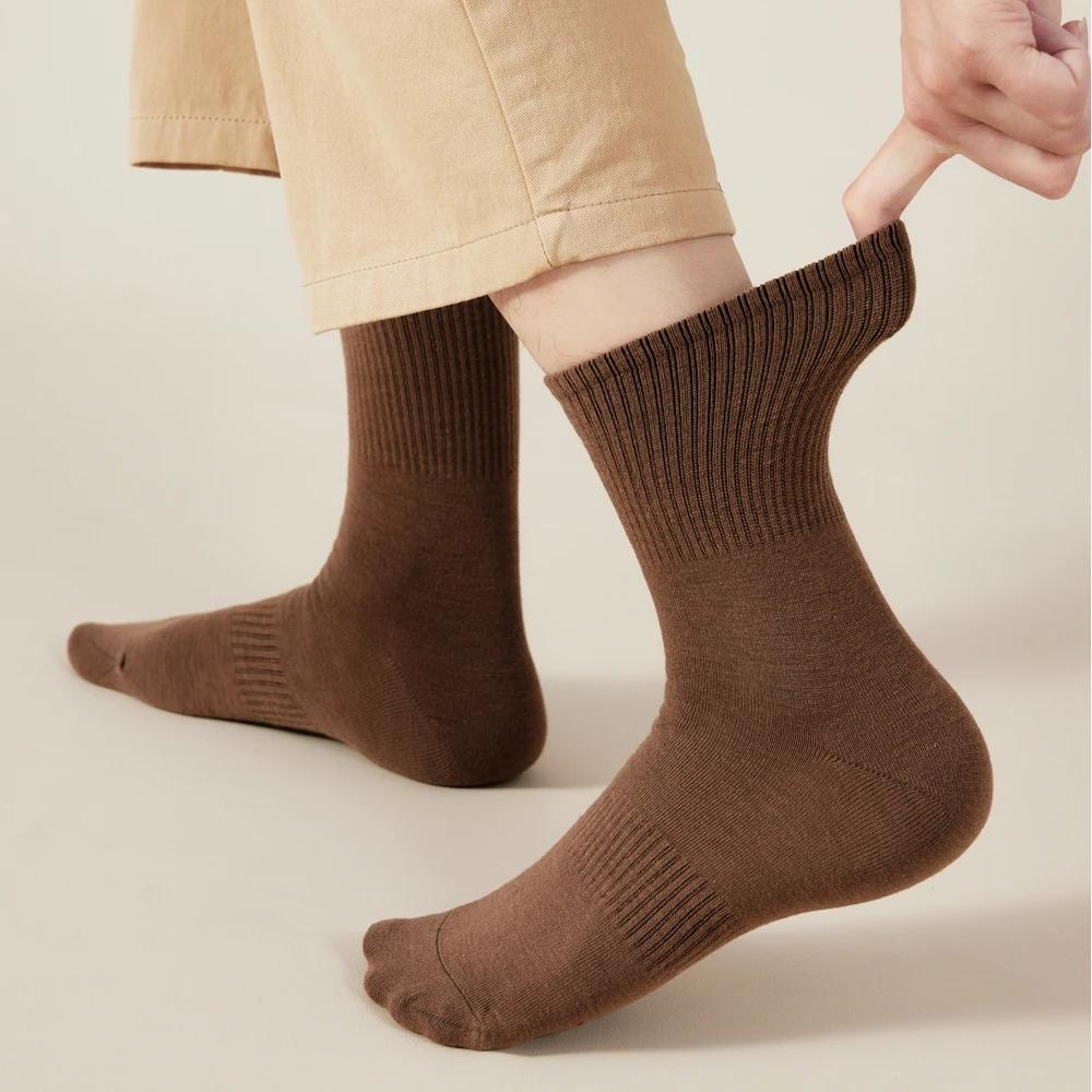 5 Pairs Men Socks High Tube Sports Socks Anti-slip High Quality Cotton Crew Socks 5 Pack Set Spring Business Work