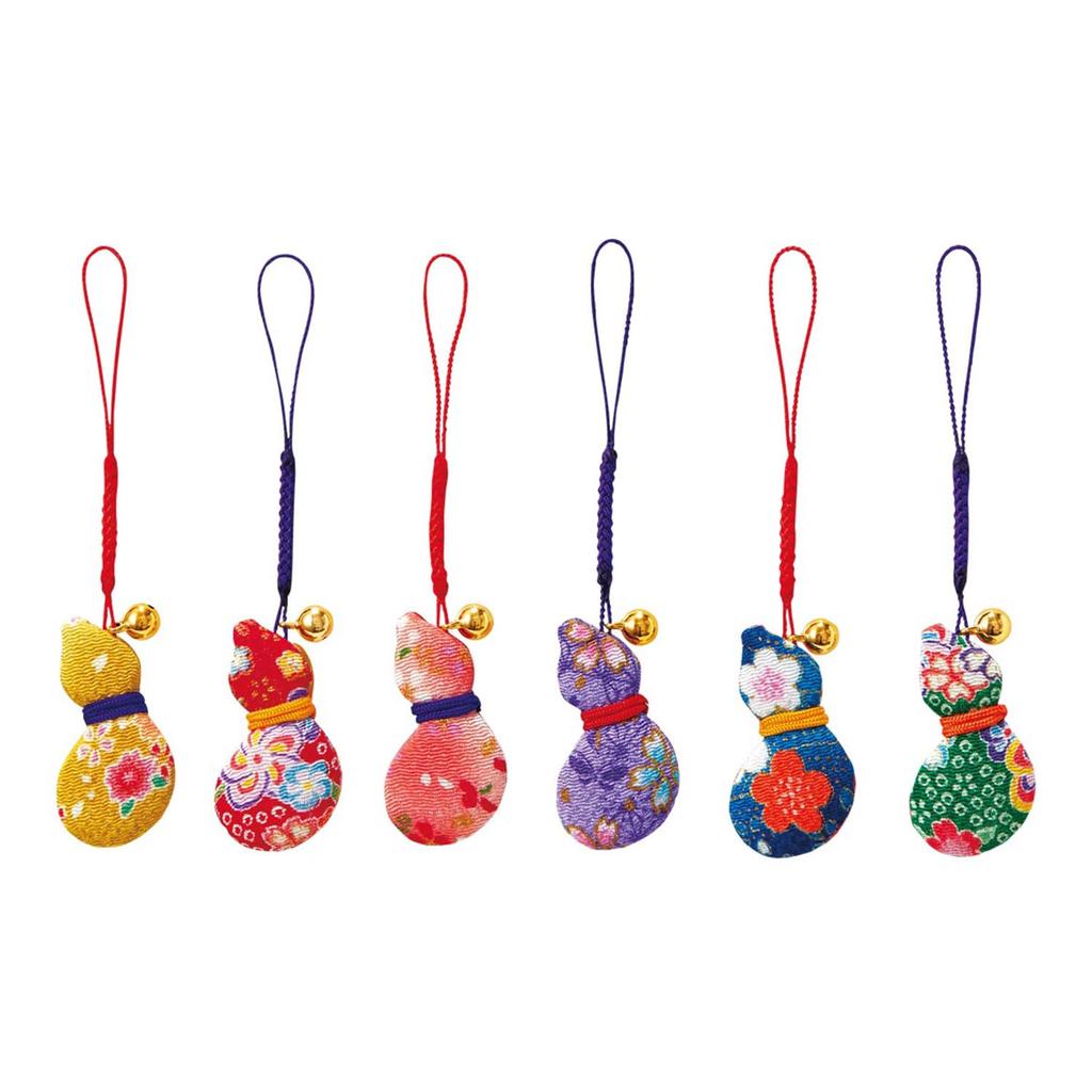 Sakura Horikiri Chirimen Netsuke Sechs Kürbis Amulett 4706420