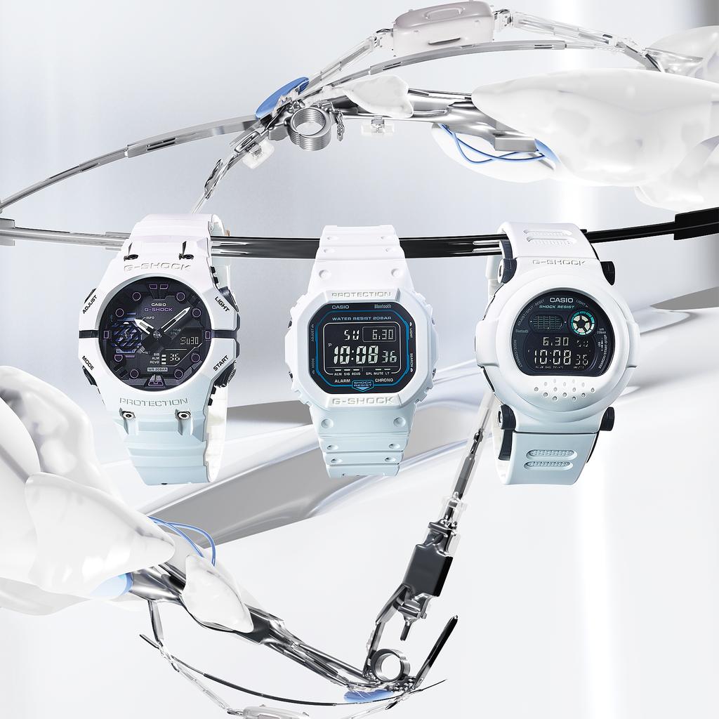 Casio G-SHOCK Men's Resin 200M Water Resistant Shock Resistant Quartz Watch G-B001SF-7