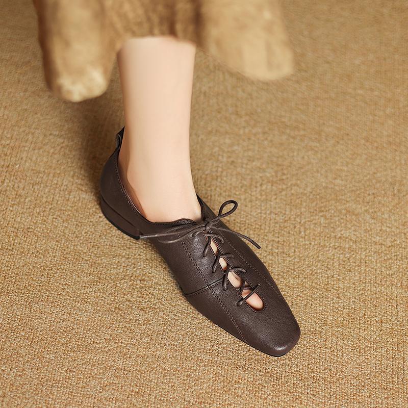 Fashion 2025 New Soft Genuine Leather Lace-up Women Heels Shoes Square Toe Comfortable Fashion Casual Low Heel Shoes Four Seasons Shoes