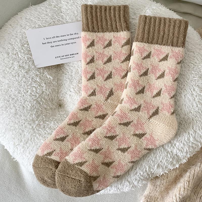 5Pairs Women's Socks Winter Warm Resistant Floor Sock Breathable Comfortable High Quality Pink Soft Middle Sock Sleep Sox Female