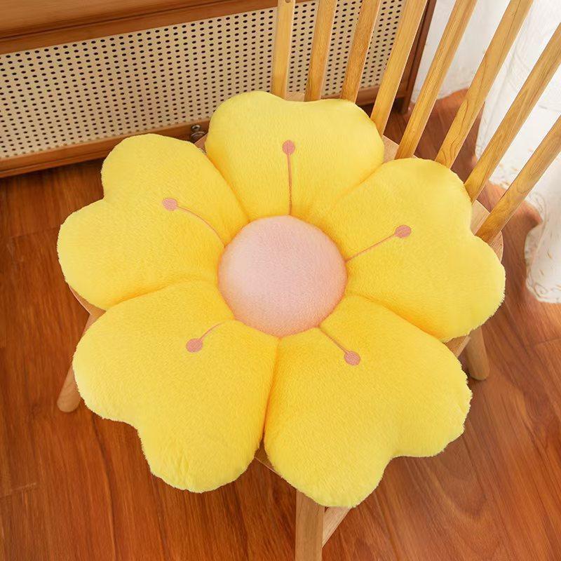 Living Room Sofa Plush Cushion Sunflower Car Cushion Home Decoration Flower Ornaments PP Cotton Filled Soft Three-dimensional Flower Shaped Pillow