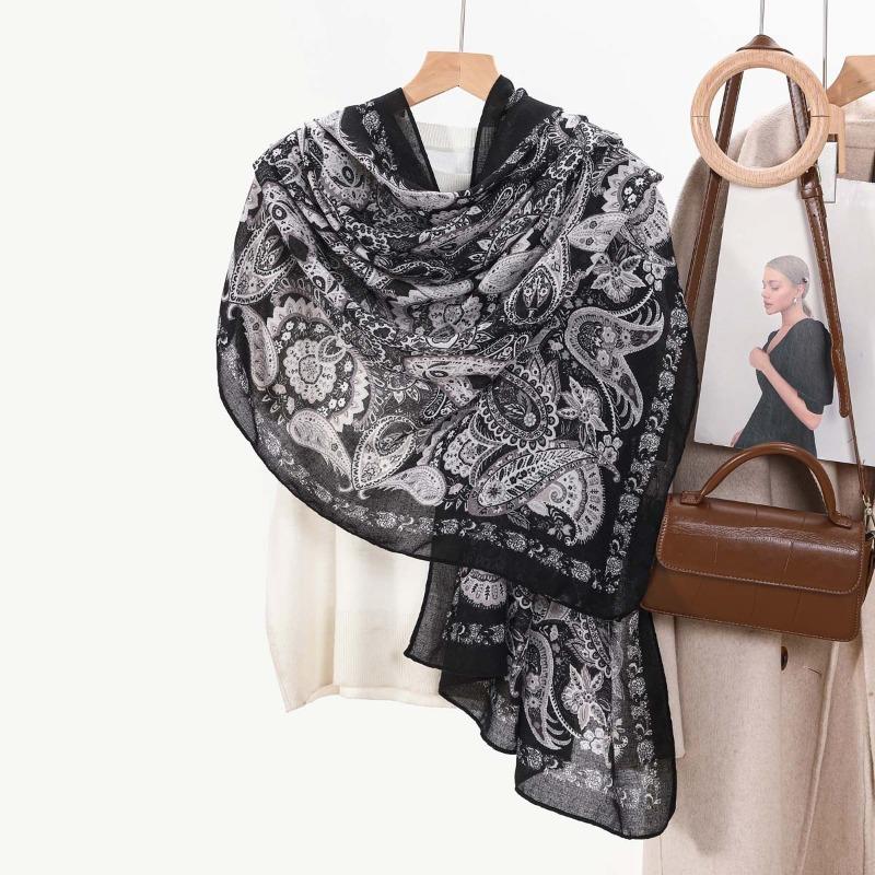 Fashion Women's Large Size Cotton and Linen Scarf Fashion Spring and Summer Scarf Sunscreen Beach Towel