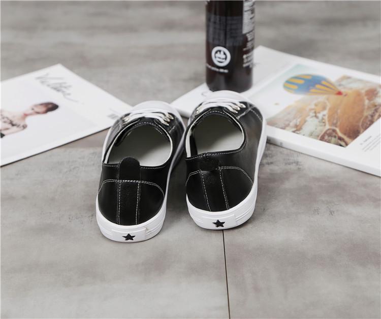 2025 Korean Style Women's White Genuine Leather Flat Casual Shoes