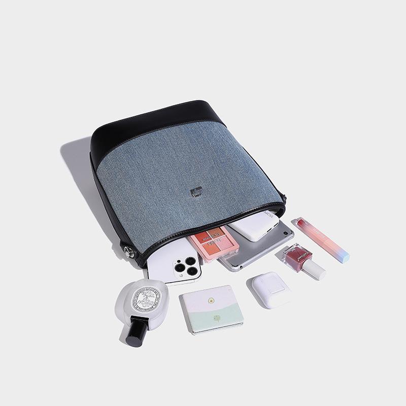 2024 Summer New Vintage Bucket Bag for Women, High-End Fashion Color-Block Handbag, Commuter Shoulder Crossbody Bag