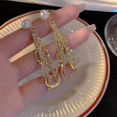 New Fashion Trend Unique Design Elegant Delicate Tassel Pearl Earrings Women High Jewelry Birthday Party Gifts Wholesale
