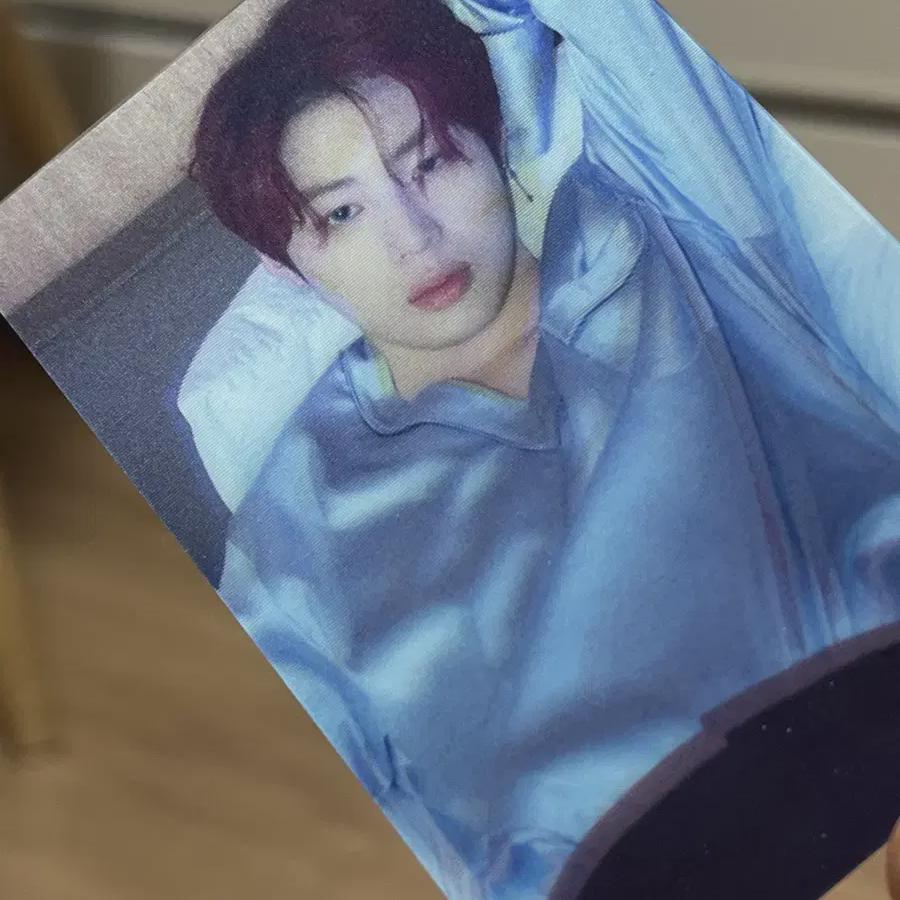 

Ha Sungwoon Hologram Photo Card