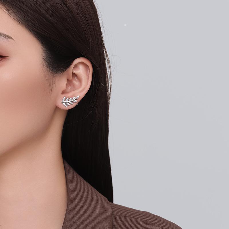 Trend Diamond-encrusted Leaf Stud Earrings Female Simple Personality Versatile Fashion Temperament Small Fresh Earrings