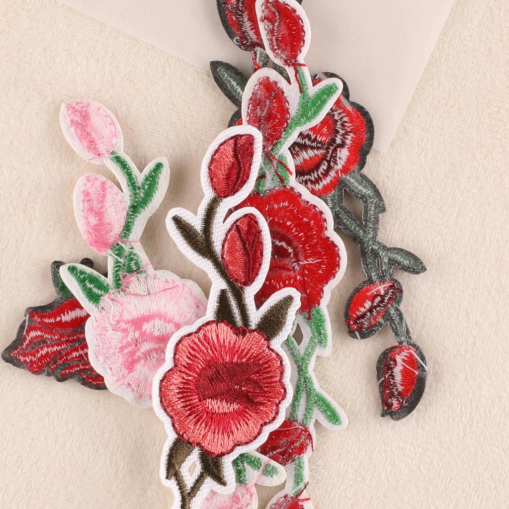 Vyšívaná nášivka růže oděvní doplňky ručně vyráběné DIY samolepka nášivka evropský a americký styl vyšívaná látková nášivka