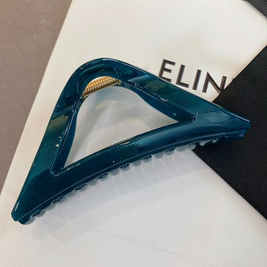 Elegant Large Triangle Hair Clip - Chic Korean Hair Accessory