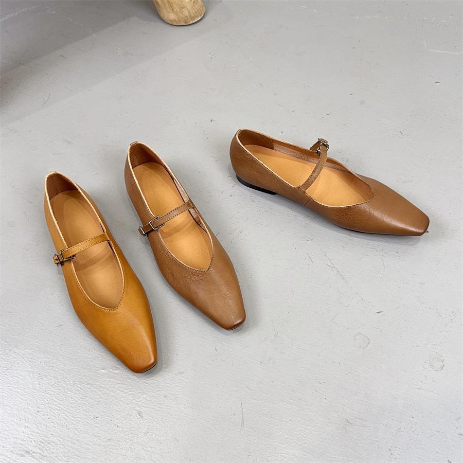 Johnature Versatile Genuine Leather Shoes Pointed Toe Buckle Strap Soft Soled Women's Flat Shoes