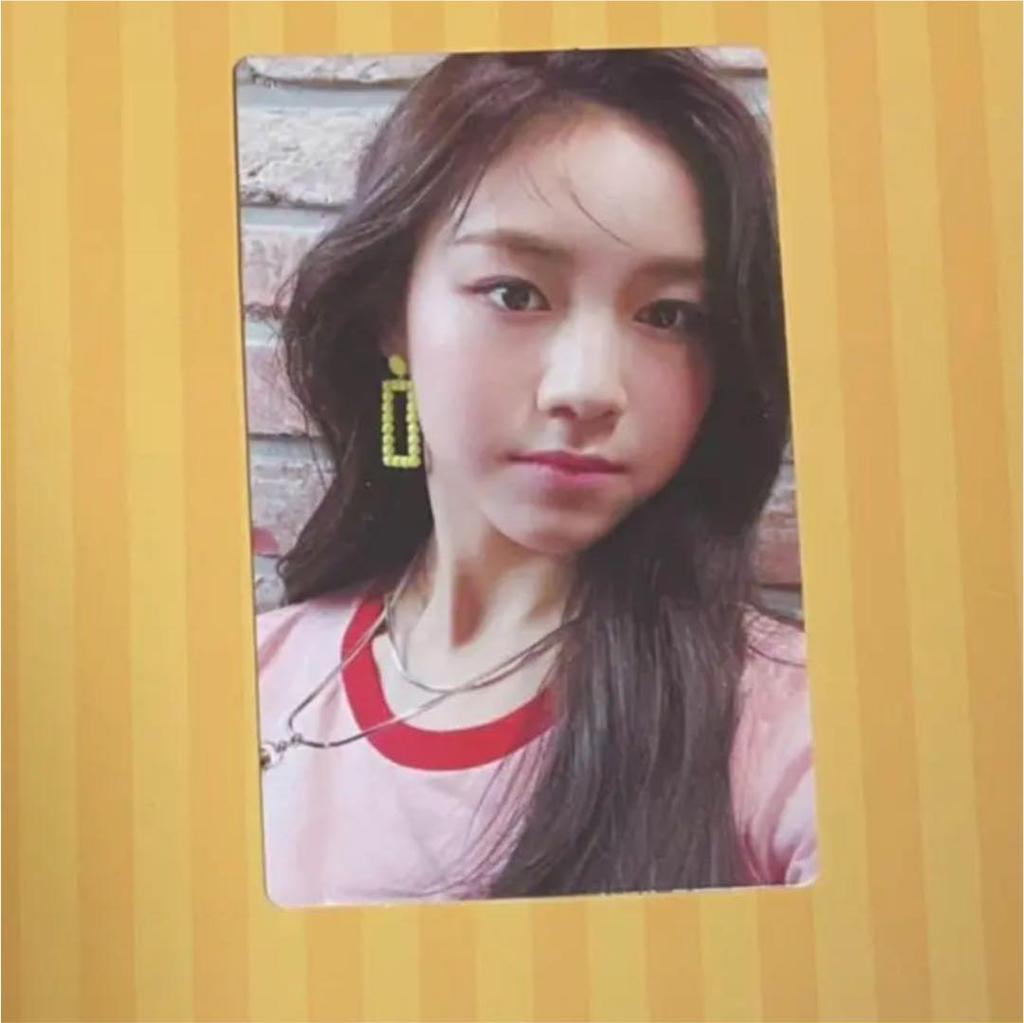 [USED] rocket punch Dahyun Sanok trading card
