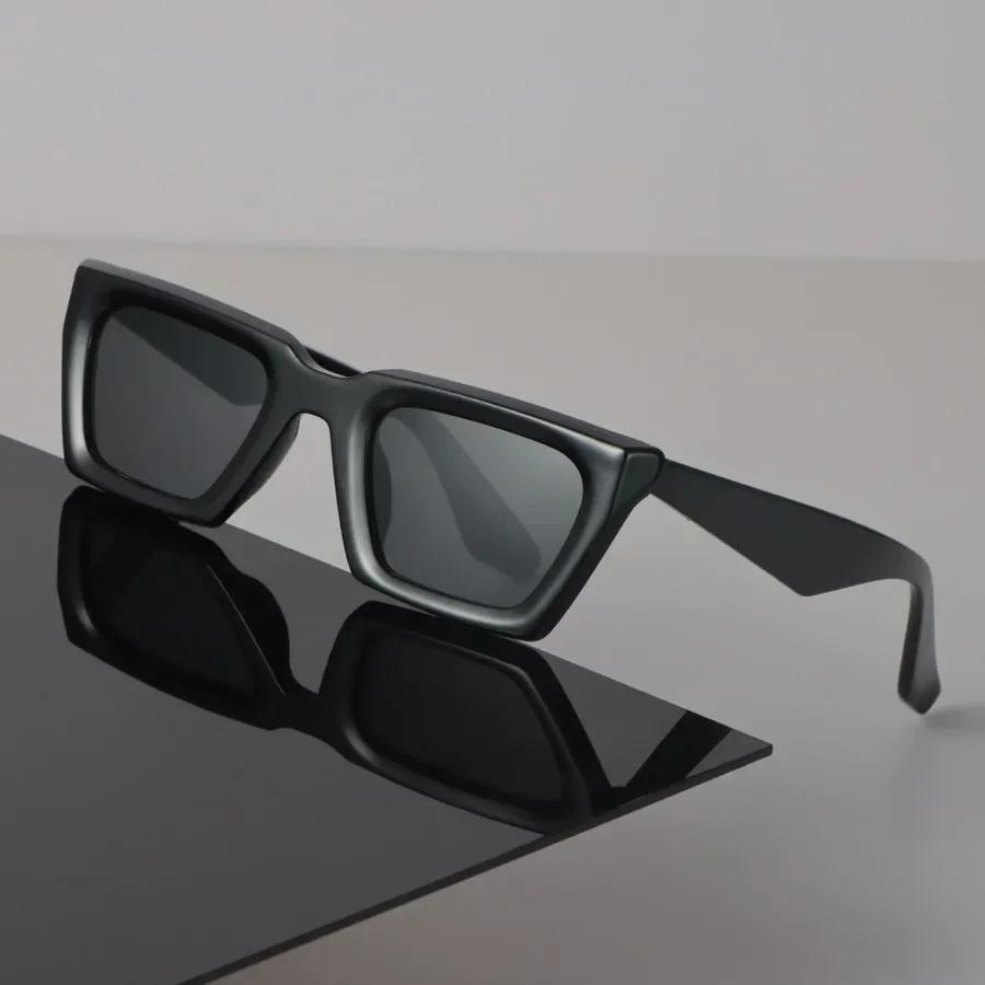 Fashion Sunglasses Women Men Cat Eye Mirror Lens Brand Designer Black Sun Glasses Trendy Eyewear Unisex Square Classic