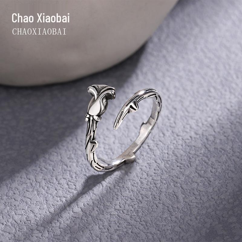 

Rose Thorn Ring: Elegant 2022 Niche Design, Cool Style for Index Finger