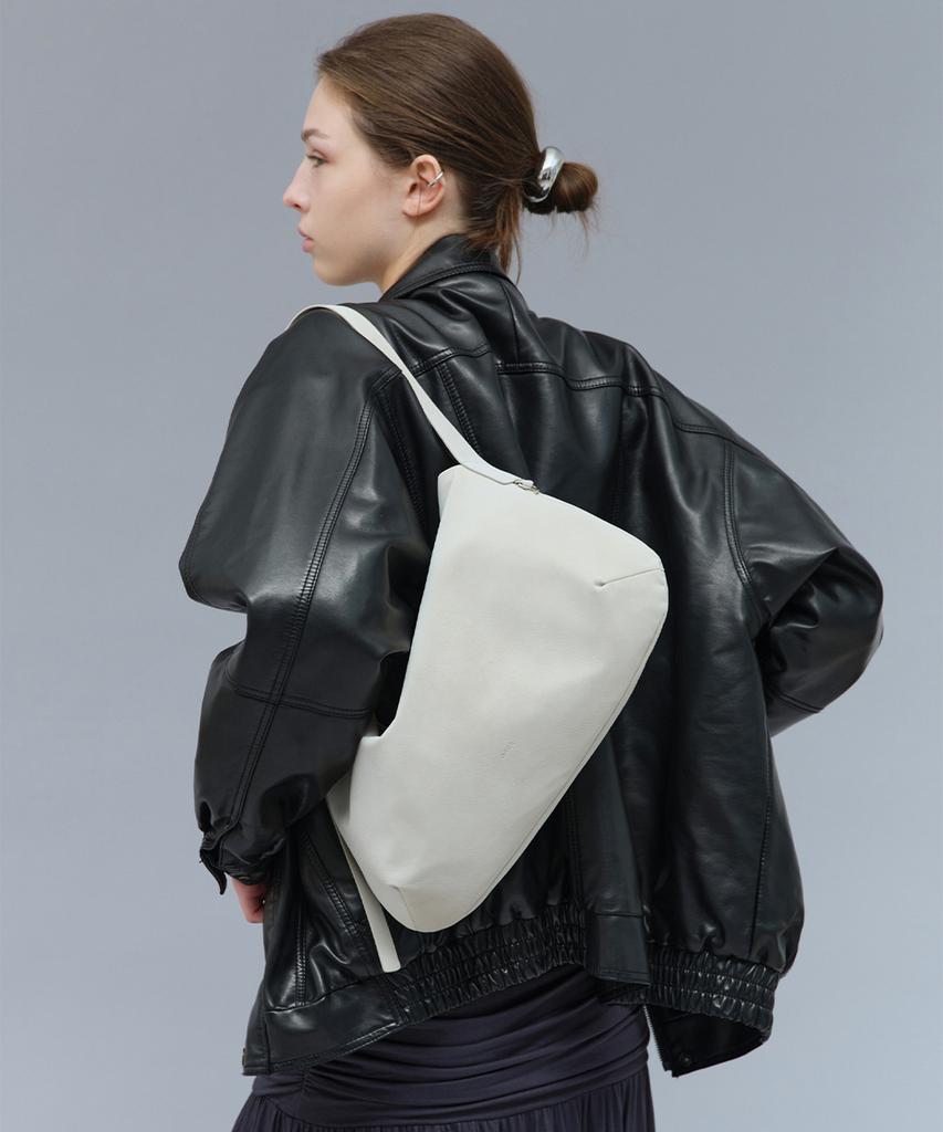Ovhee Nessa Hobo Bag_Oatmeal