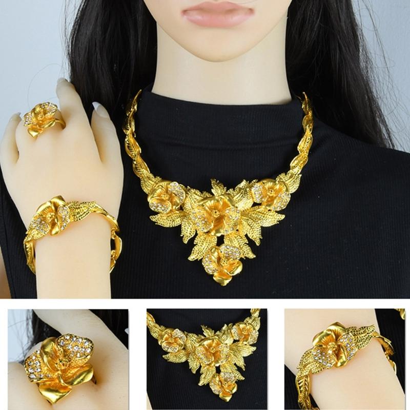 Elegant Bridal Jewelry Set with Fashionable Necklace and Clip Earrings In Gold Stylish Outfits Jewelry Accessory