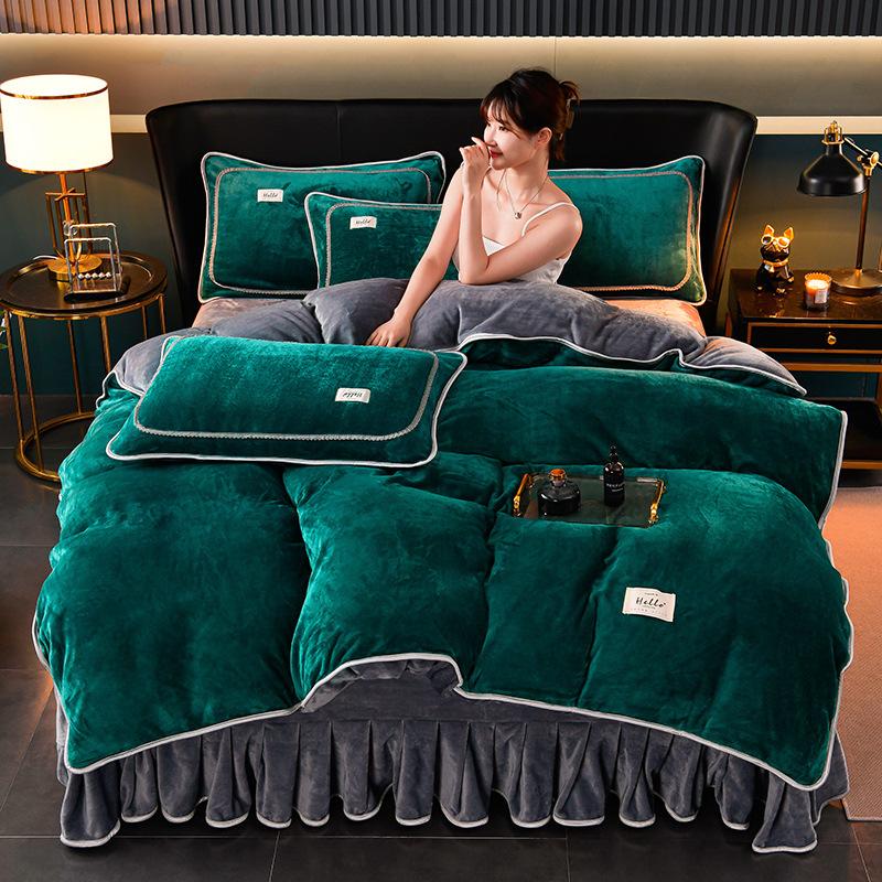 Solid color milk fleece four-piece set, winter thickened warm student dormitory bed sheet four-piece set