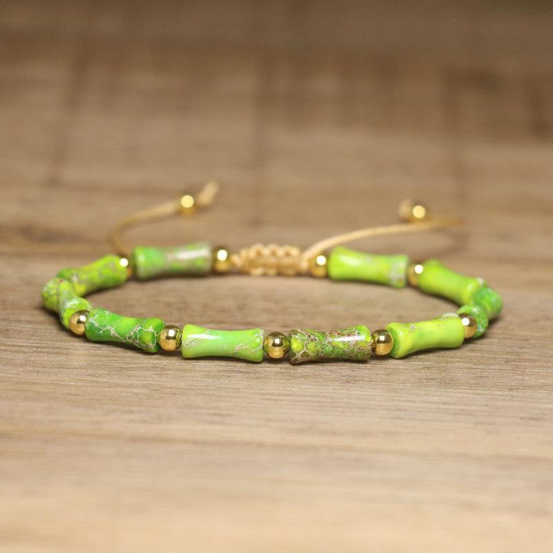 Bracciale con Perle di Bambù in Avventurina Verde – Accento Dorato Regolabile Gioiello Delicato, Regalo Fortuna Prosperità per Donne