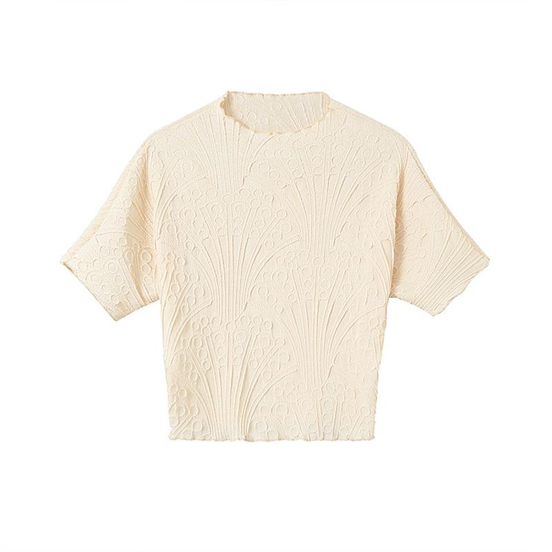 

Women s Plus Size Floral Pleated Short Sleeve Ribbed T-Shirt - Dopamine Summer Style One Size