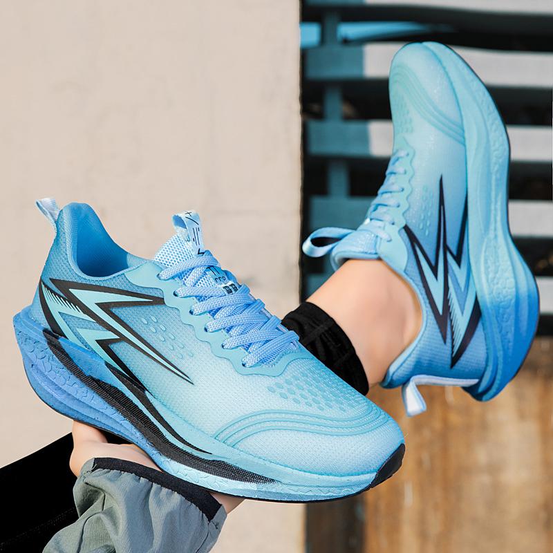Running Shoes Men Lightweight Air Mesh Anti-slip Wear-resistant Casual Shoes Men Comfortable Lace-up Sports Shoes Men