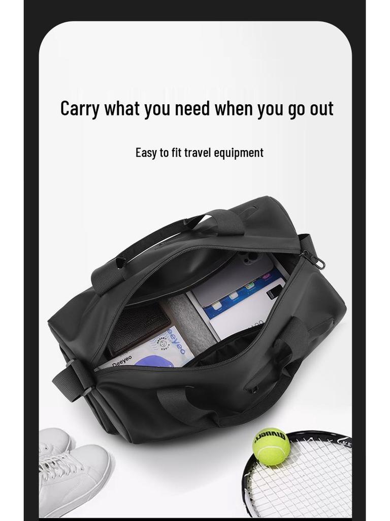 Men's Casual Crossbody Gym Bag: Large Capacity with Dry/Wet Separation for Travel