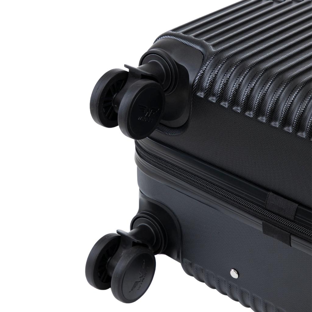 Set of 3 Wings Pc Eco Black Suitcases