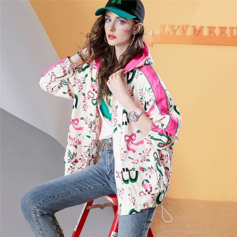 

Европейская станция D419 Свободный тренч Бейсбольная форма Figure color D419 windbreaker order M