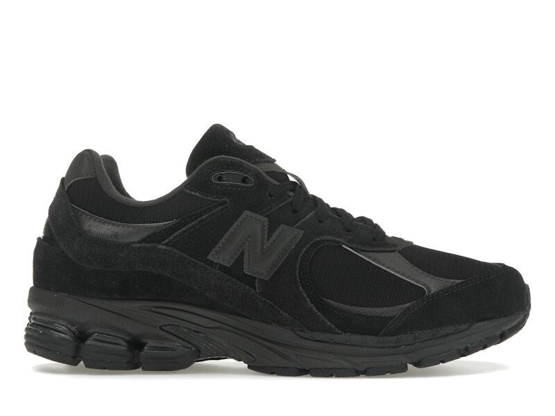 New Balance 2002R Triple Black Suede - U2002RBL