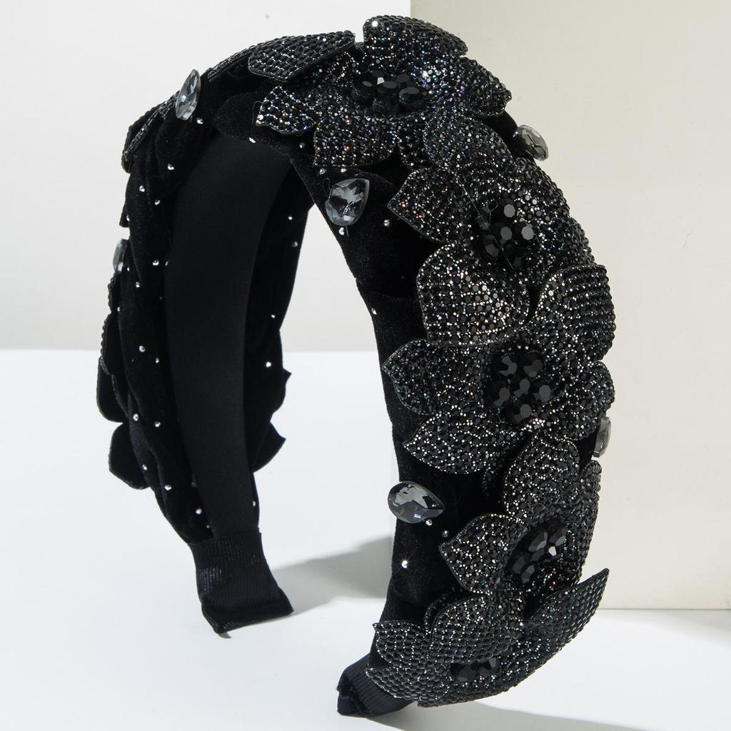 Exquisite Velvet Floral Diamond Headband: Sparkly High-Top Hair Accessory for Women - Perfect for Banquet and Prom.