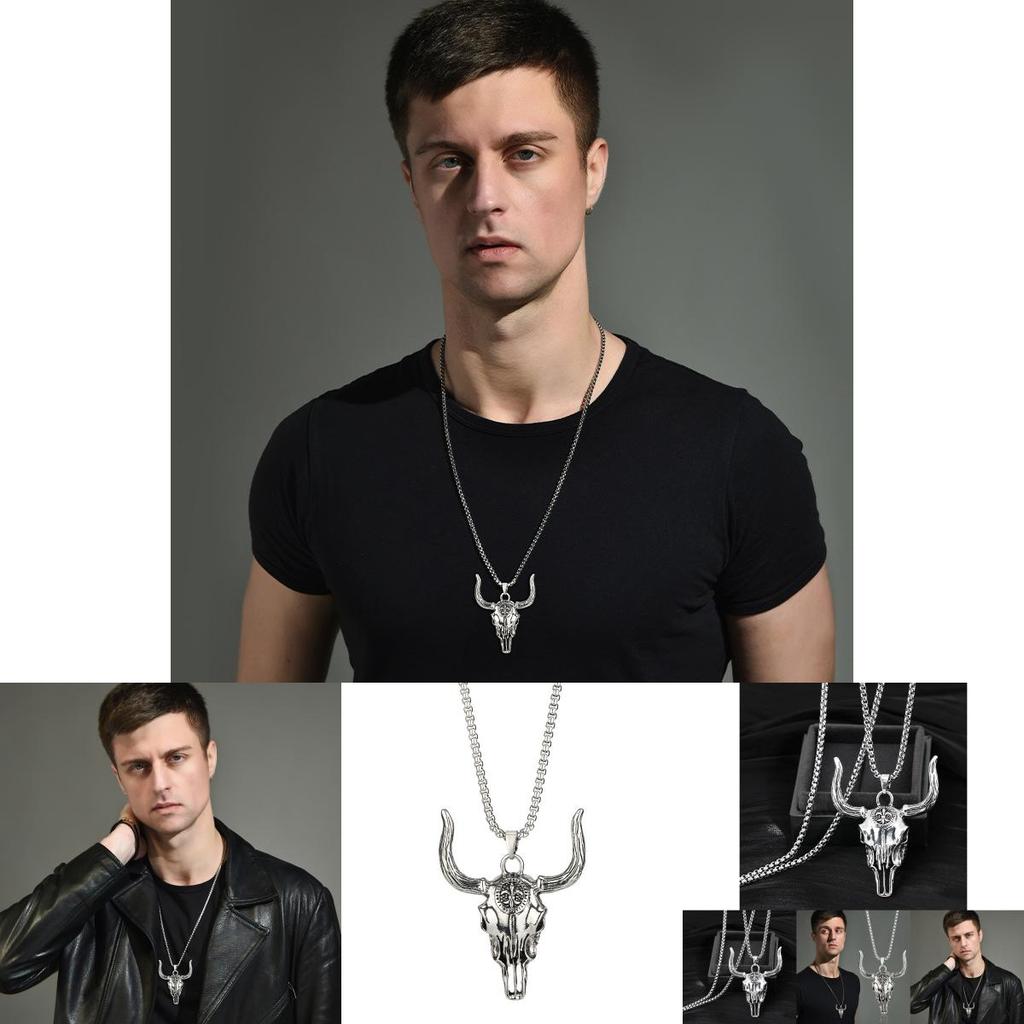 Unique Retro Style Bull Skull Necklace For Men Featuring Premium Titanium Steel Material