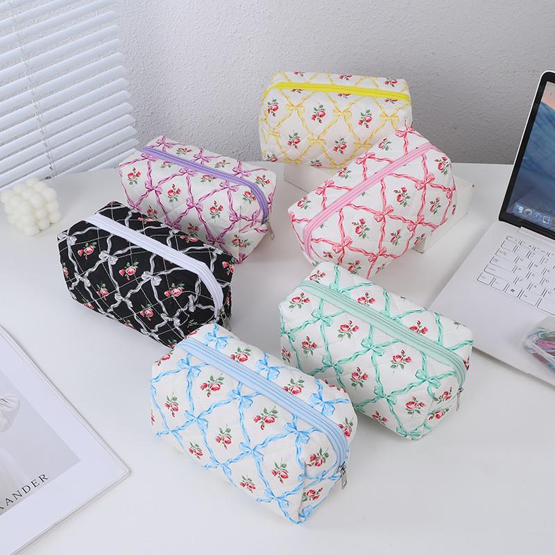Cartoon Rose Pattern Pencil Case With Large Capacity For Students And School Supplies