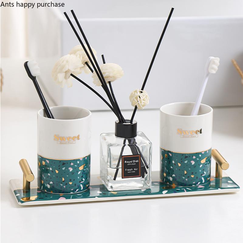 Mouth Cup Set Ceramic Bathroom Supplies Bathroom 4-piece Set Wash Cup Lotion Bottle Aromatherapy Bottle with Home Toiletries