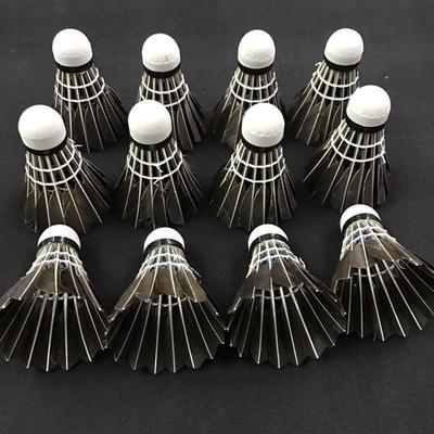 Bedminton – Badmintonové míčky