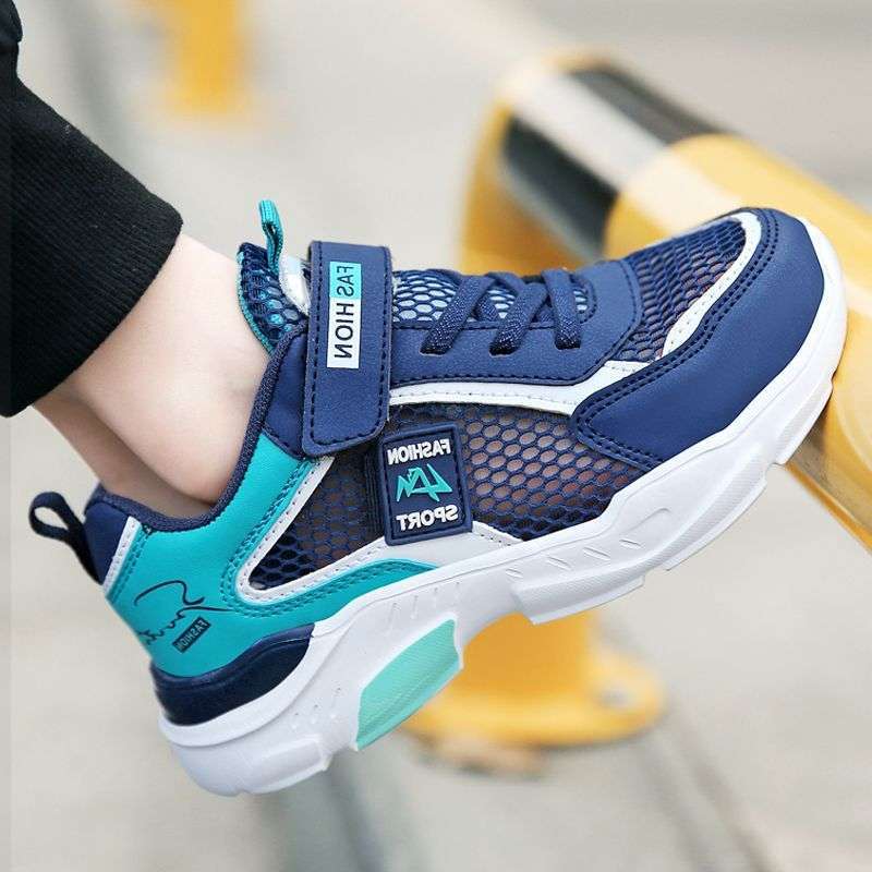 Boys' Shoes 2025 Summer New Middle and Older Children's Breathable Mesh Children's Single Mesh Students Lightweight Soft-soled Sports Shoes