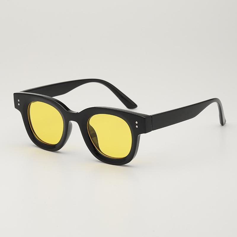 Vintage Oval Sunglasses Women Fashion Female Sun Glasses New Trendy Designer Shades Uv400 Eyewear Outdoor Anti Glare Glasses