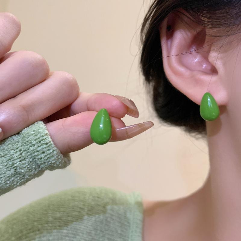925 Silver Needle Pearl Earrings Women's High-end Sense Niche Temperament Bow Stud Earrings Retro Ear Jewelry Wholesale