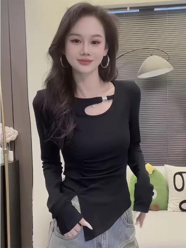 Korean-Style Irregular Slit Long-Sleeve Women's T-Shirt 2026: Slimming, Flattering, Versatile Top for Spring and Winter