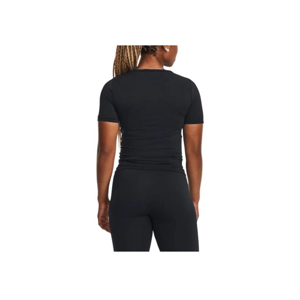 Under Armour Slim Fit Solid Color Crew Neck Short Sleeve Regular T-Shirt Women Tops Black 1379149-001