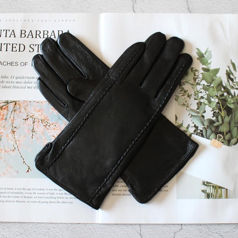 Leather Gloves Female Metal Button Style Velvet Lining Warm Autumn and Winter Free Shipping Sheepskin Gloves