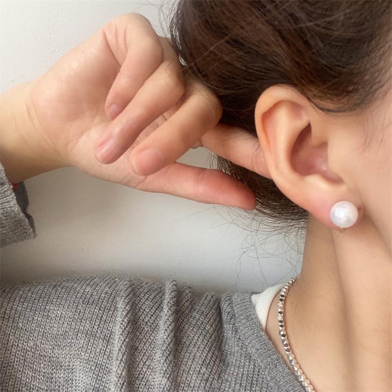 Vielseitige Retro-Mode Ohrringe mit Perlen und Katzenauge: Rote, nicht durchstechende Mückencoil-Ohrclips für Damen