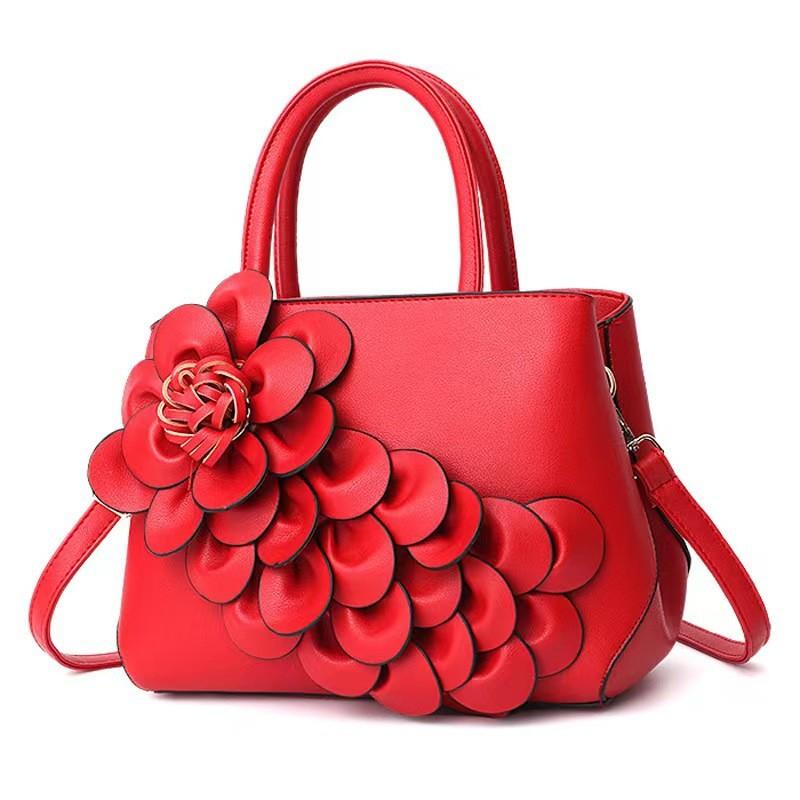 Chic Red Shoulder Bag Featuring Trendy Chain And Lock Buckle Perfect For Everyday Use