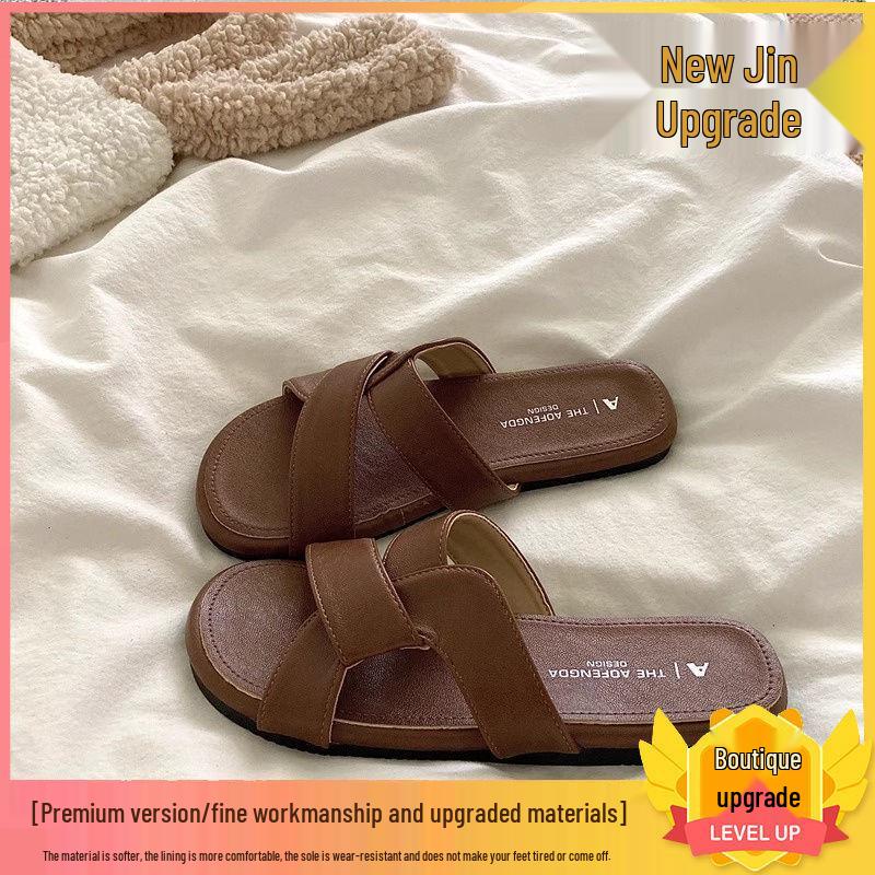 

Women s 2025 Summer Soft Sole Outdoor Flat Sandals - Trendy Beach Flip-Flops & Fashionable Slippers. 35