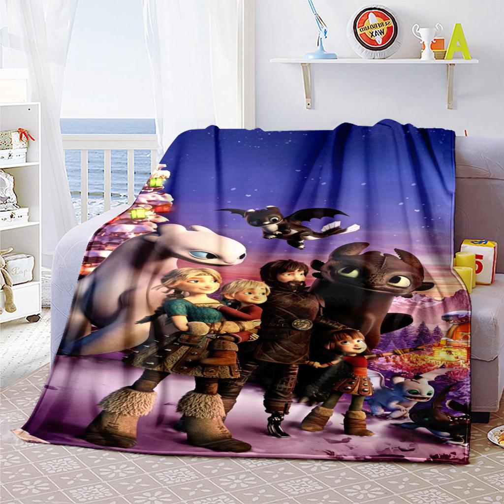 High-quality How to Train Your Dragon Toothless themed printed blanket. Soft and comfortable, a perfect gift for  friends.