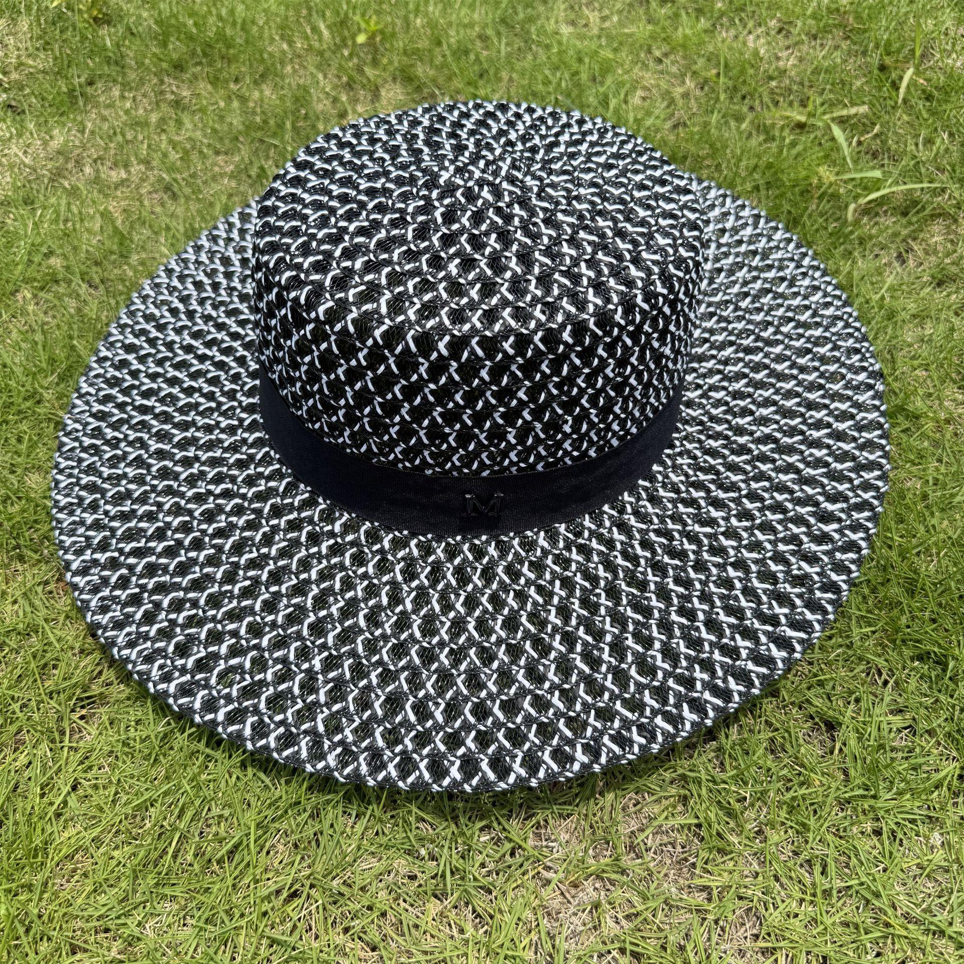 

Women s French Style Black And White Hollow Flat Top Straw Hat Summer Temperament Sunshade Protection Fashionable Top Hat Adult 56-58cm чорний