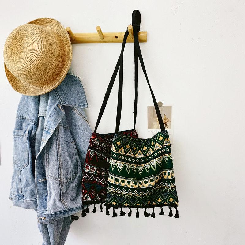 Ethnic Style Shoulder Bag Tassel Retro Artistic Crossbody Small Bag Bohemian Style Cloth Bag