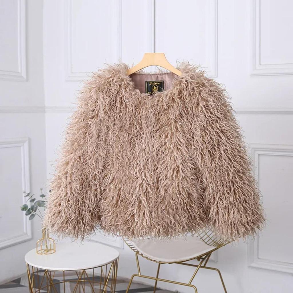 VAYLA Fashion Luxury Cropped Faux Fur Coat Women's Winter Ins Hot Fluffy Short Faux Fur Jacket Street Style Warm Outwear
