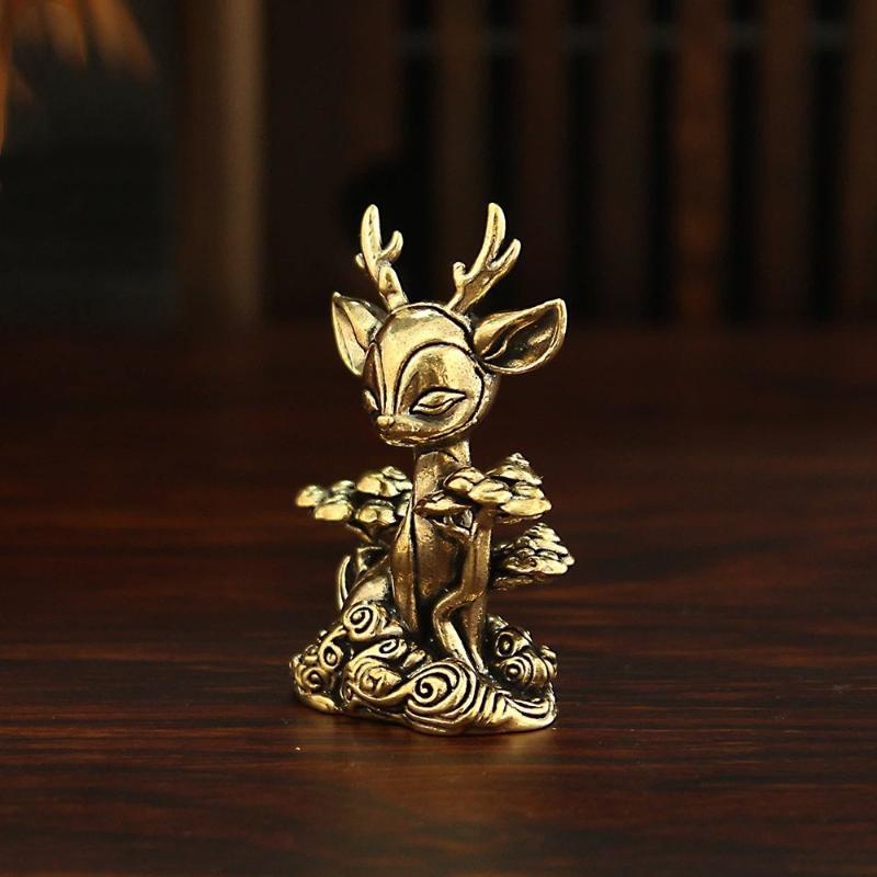 Brass Deer Ornament Hand Polished Tea Pet Statue Cute Animal Decor for Living Room Desk Home Decor