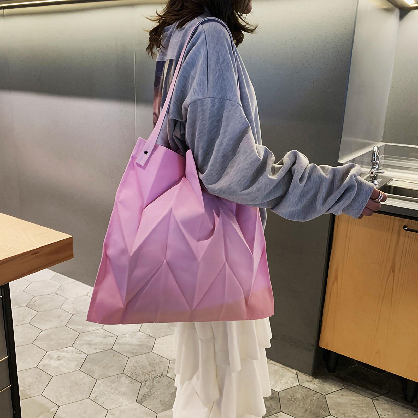 

Reusable Tote Bag Large Capacity Fashion Polyline Design Shopping Cloth Bag for Home Travelling Office рожевий