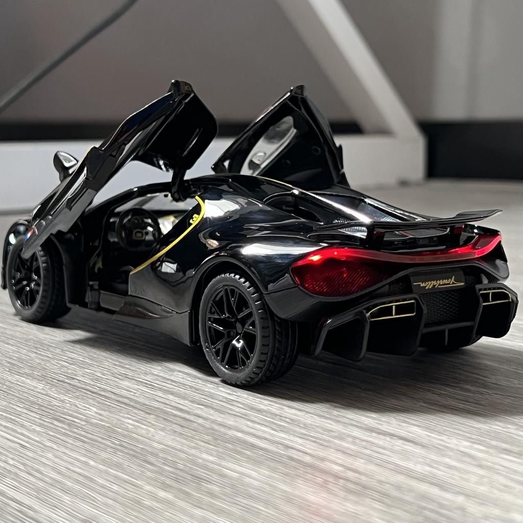 1:24 Bugatti Tourbillon Supercar Alloy Diecast Metal Model Car Collection Sound And Light Pull Back Children Toy Car Miniatures